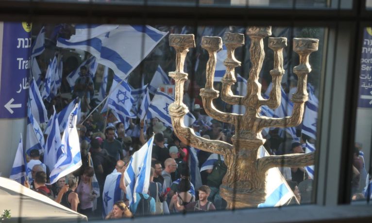 חוק נגד החברה האזרחית
